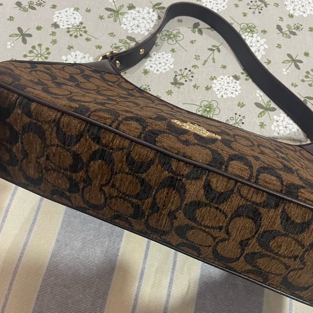 Coach Brown and Dark Brown Signature Jacquard Shoulder Bag with Gold Hardware - Picture 3 of 10